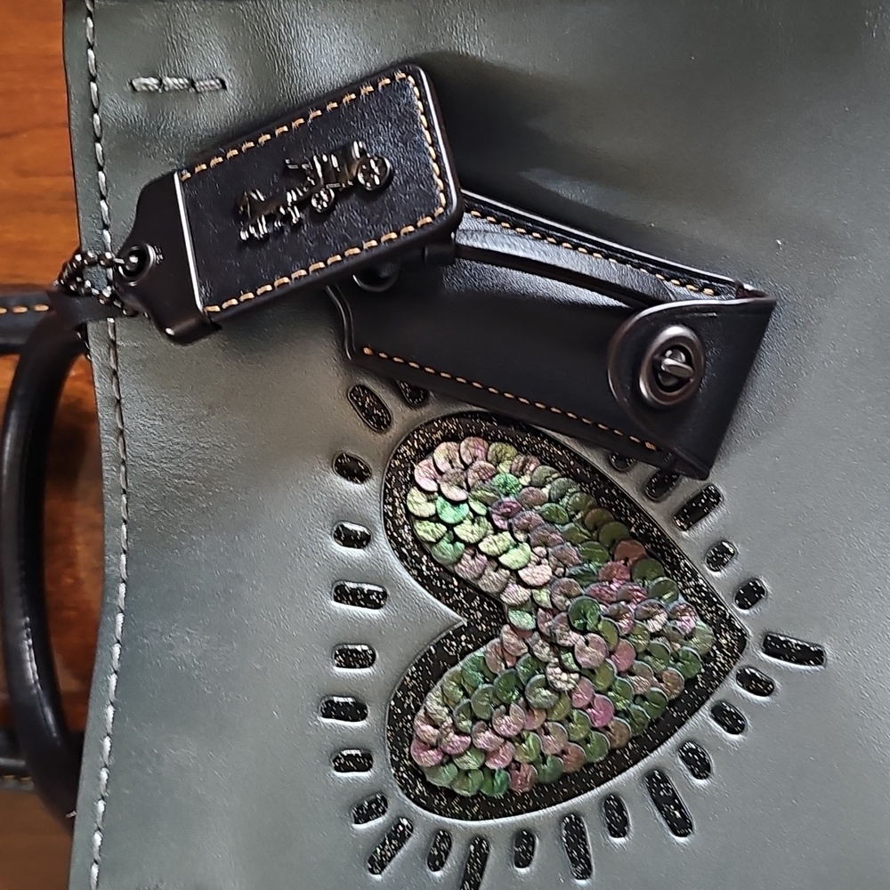 Coach X Keith Haring Rogue Bag 25 - Rare and Pristine Condition! - Picture 3 of 16